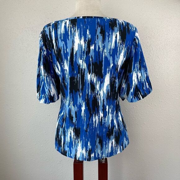 Passports Half Sleeve Blouse Top Size M EUC - Picture 5 of 7